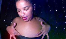 Piękna brazylijska nastolatka doświadcza swojego pierwszego smaku analnego w gorącej 38-minutowej scenie