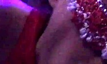 Hjemmelaget video av rødhåret husmor som gleder kjæresten sin med oralsex og fingring