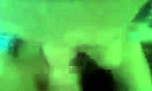 अमेचुर हार्डकोर वीडियो जिसमें पीओवी फेस-फकिंग है।