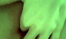 Janeli Lembers intimně dráždí svou vlhkou estonskou kundičku v domácím videu