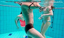 Авенна, Нина и Маркета уживају у спарном тројку у базену
